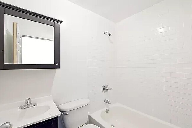 13 Essex St Unidad 2