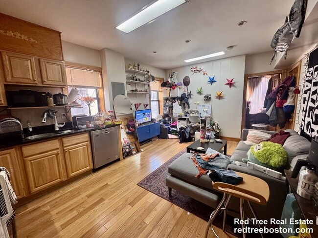 Photo - 11 Tabor Pl Unit 1