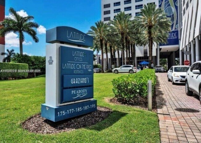 Photo - 185 SW 7th St Unit 1406