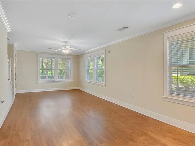 Photo - 1725 Harvey Mitchell Pkwy S Unit 411