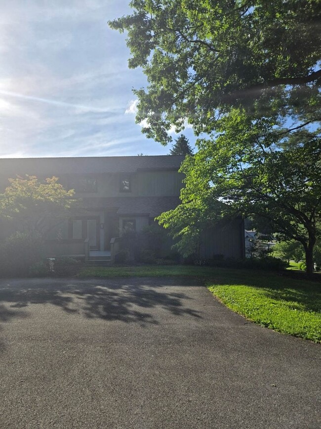 Photo - Spacious 3-Bedroom Condo in Gated Communit...