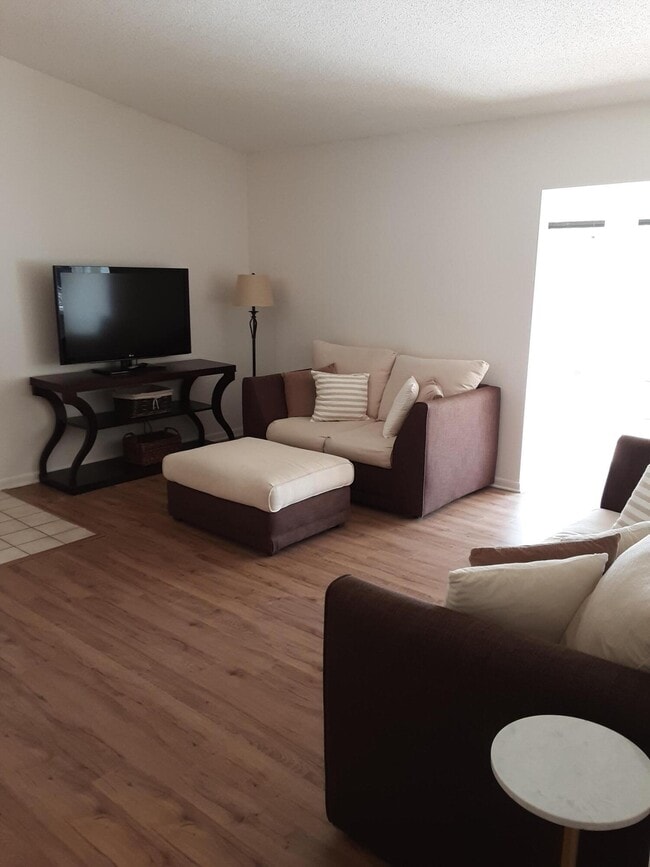Photo - 1100 Duncan Cir Unit 201