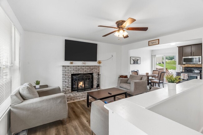 Photo - 240 Seebold Spur Unit SI ID1511244P