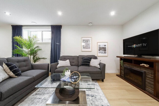 Photo - 9539-9150 150 St NW Unit SI ID1308622P