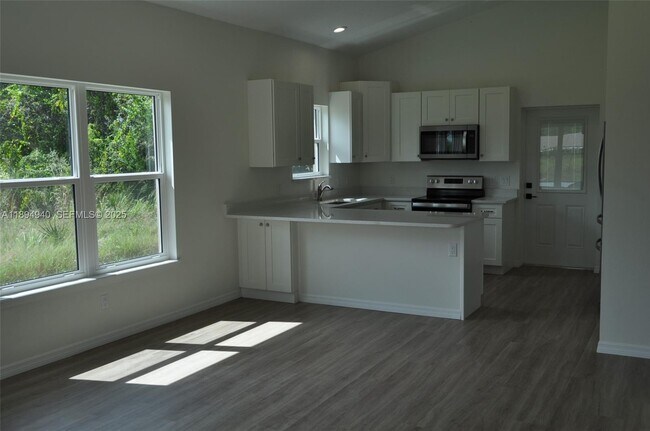 Photo - 4125 Mandarin Rd