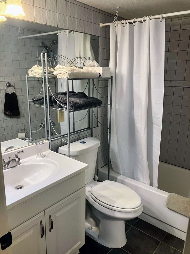 Photo - Stylish 3BR/2BA Single-Level Home — Lease Takeover