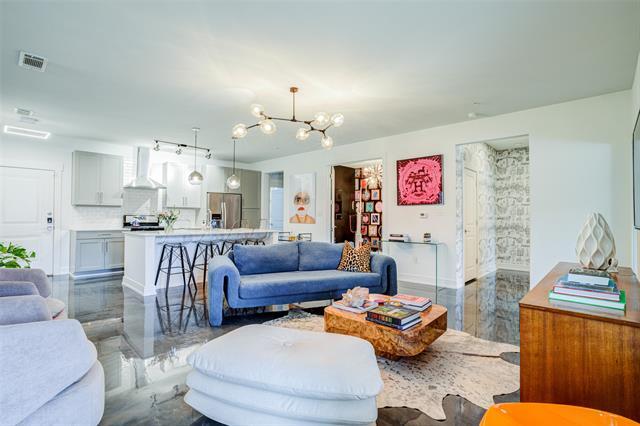 Photo - 5714 McCommas Blvd Condo Unit 103
