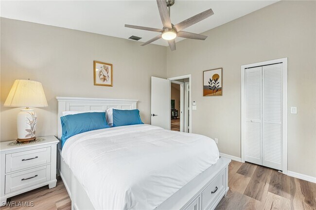 Photo - 5857 Rattlesnake Hammock Rd Unidad 208