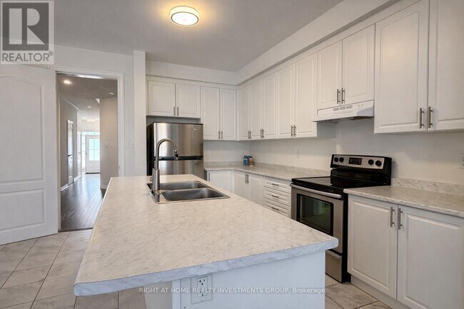 Photo - 74 Beechborough Cres