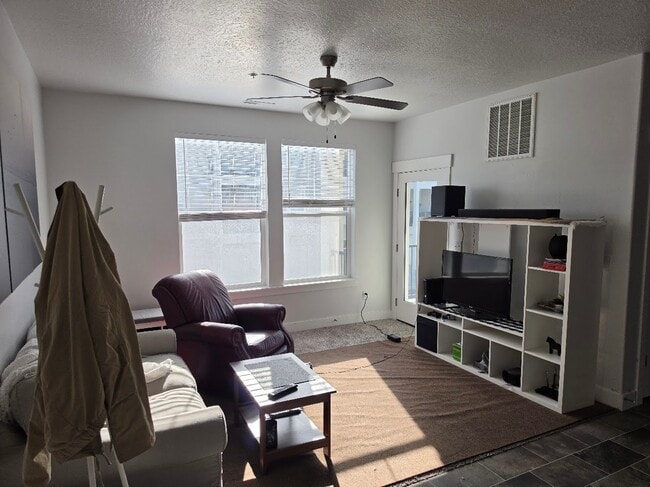 Building Photo - 415 N 360 W Unit P