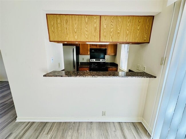 Photo - 6810 Deatonhill Dr Unidad 116