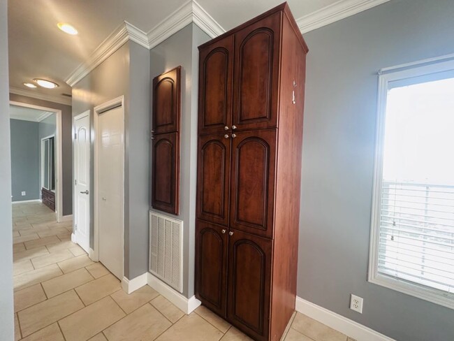 Photo - 6535 S Brandywine Dr