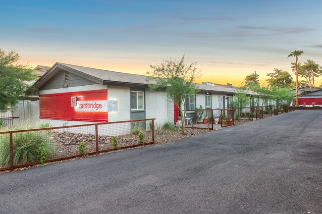 Photo - 15 on Cambridge