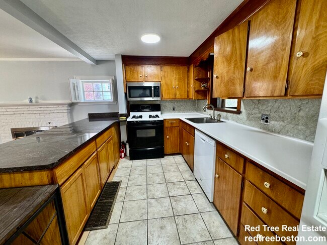 Photo - 137 Virginia Rd