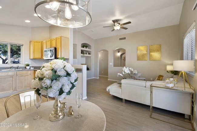 Photo - Gorgeous home in Rita Ranch