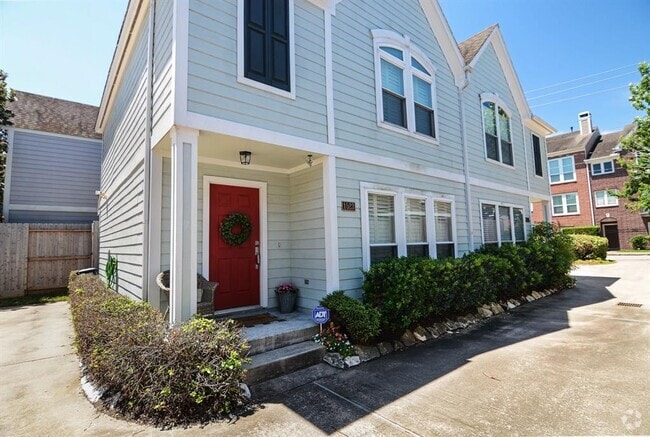 Building Photo - 1523 Cook St Rental