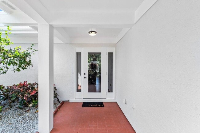 Photo - 6689 Eastpointe Pines St