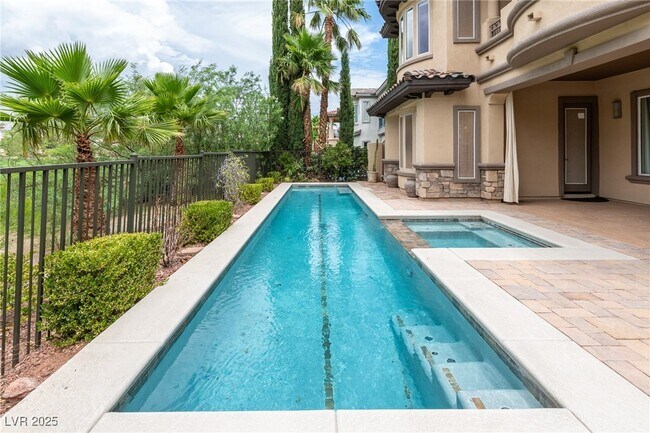 Photo - 2057 Orchard Mist St