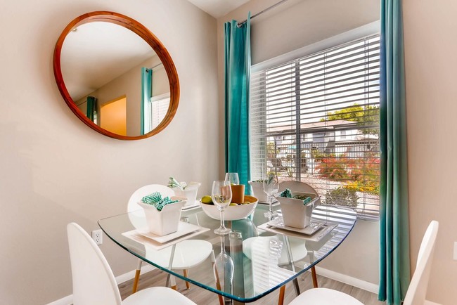 3BR, 2.5BA - Estrella - 1,310 SF - Verano Townhomes