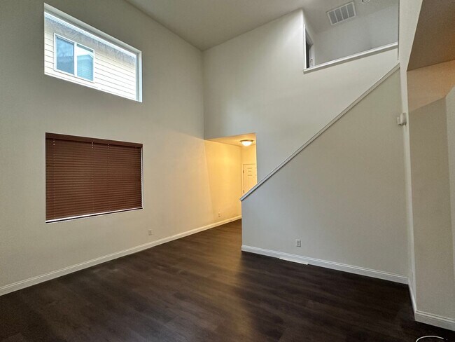 Photo - Silver Lake Area Rental