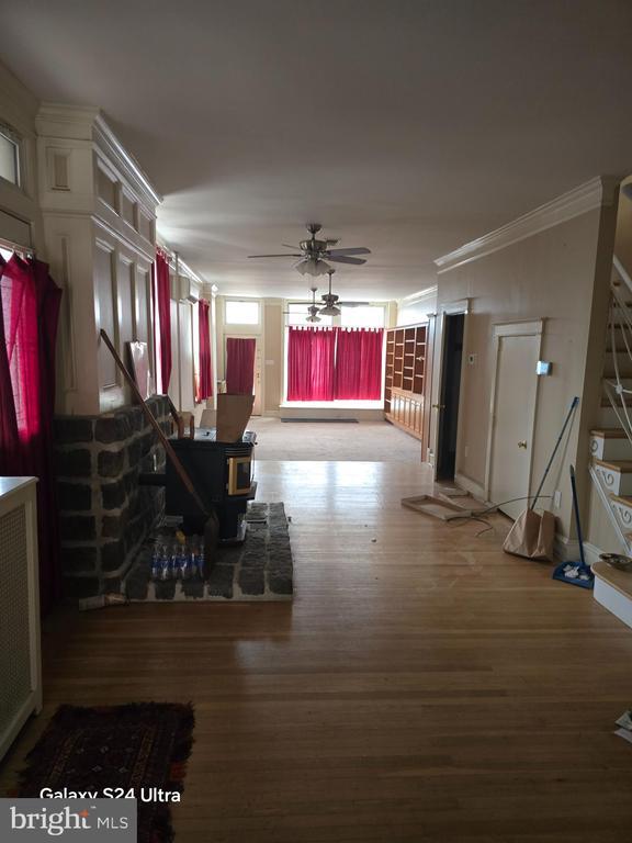 Photo - 4501 Edgemont St