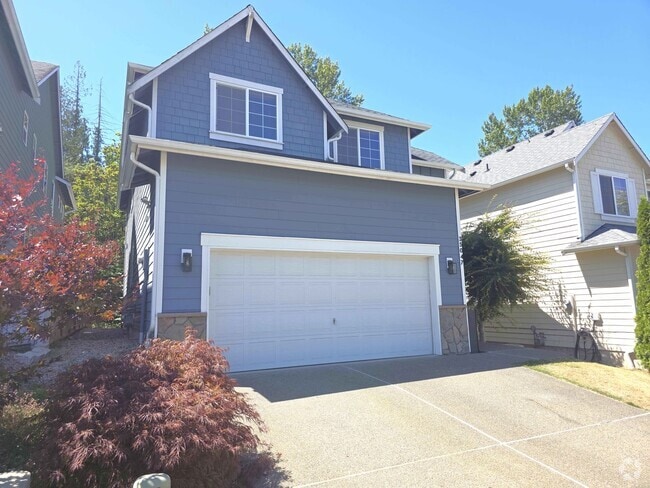 Building Photo - 4-bedroom, 2.5-bathroom home located in Fe...