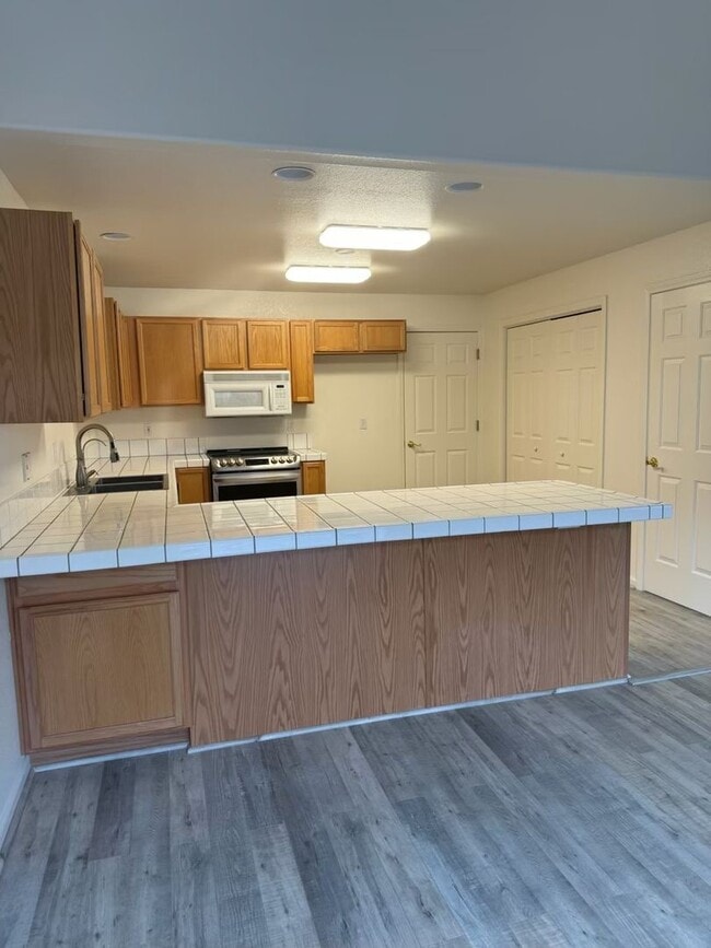 Photo - Townhouse in Carson for rent $2300 a month, 3 Bedroom, 2.5 baths, water/sewer paid by owner