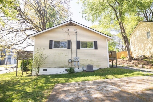 Photo - 2bd/1ba Duplex Unit in the Heart of Howell Station Minutes from W. Midtown!!