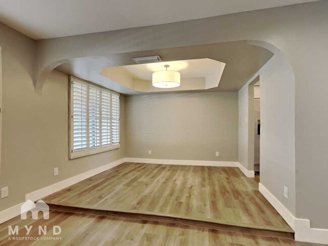 Photo - 7043 E Hearn Rd