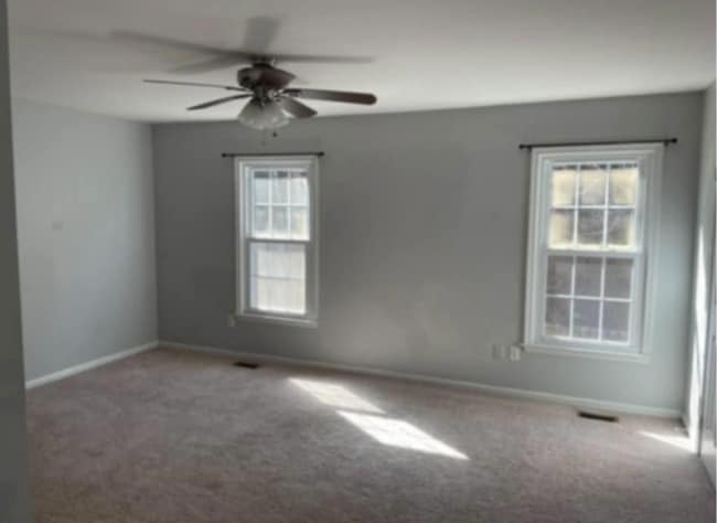 Photo - 204 Rolling Hill Ct