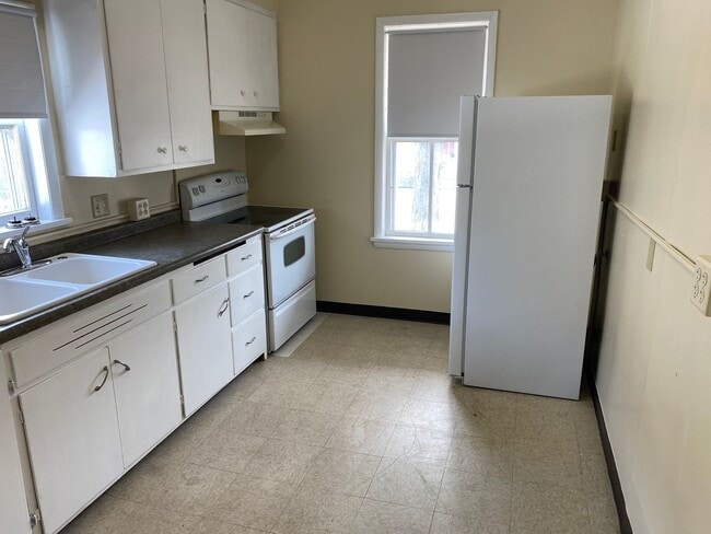 Photo - 3-Bedroom 1-Bath Single-Family Home With B...