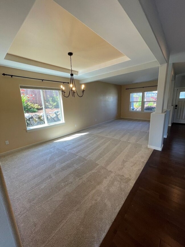 Photo - 5Bd/2.5Ba Everett Home