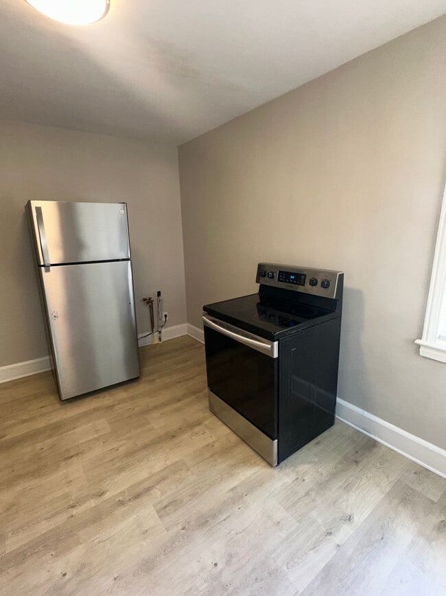 Photo - Discover comfort and convenience in a prime Columbia location!
