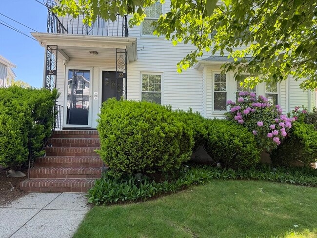 Building Photo - 23 Stearns Rd Unit 1