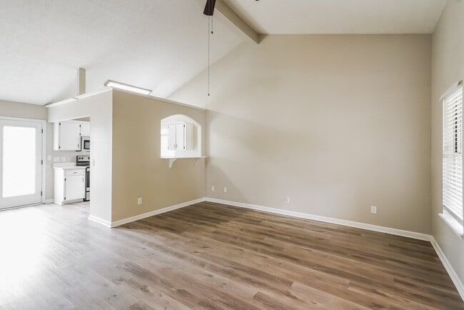 Photo - 4017 Pepperwood Dr