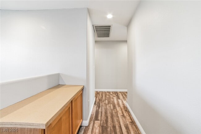 Photo - 4024 Benevolent Dr