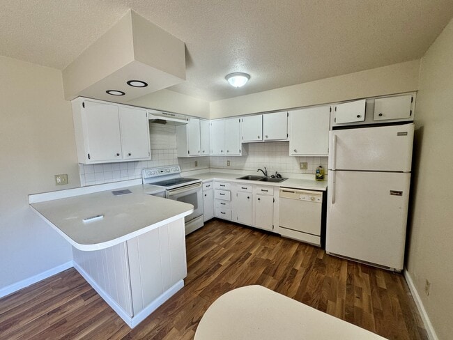 Photo - 4032 Liberty St