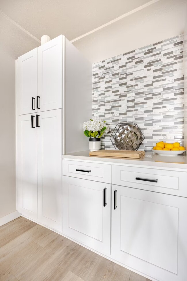 Photo - 1134 N Foote Ave