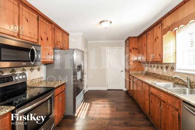 Photo - 4565 Bonneville Dr