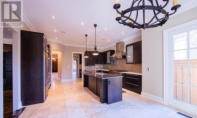 Photo - 76 De Vere Gardens