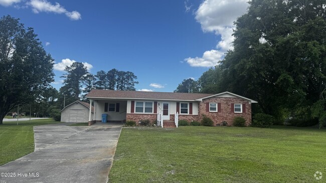 Building Photo - 204 Diane Dr Rental