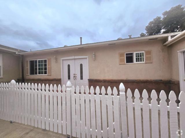 Building Photo - 6805 Rolando Knolls Dr Rental