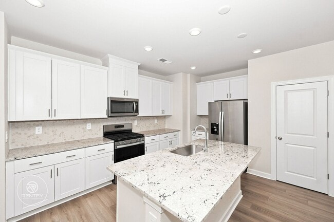 Photo - 161 Shepherds Lndg Dr