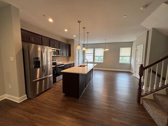 Photo - 70 Hawthorne Dr