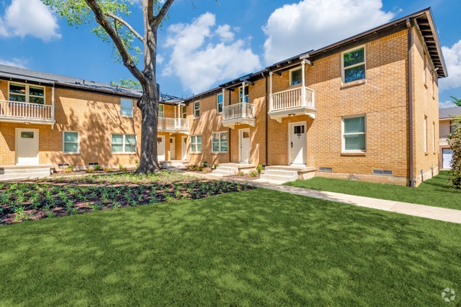 Building Photo - The Woodruff at Bishop Ridge Rental