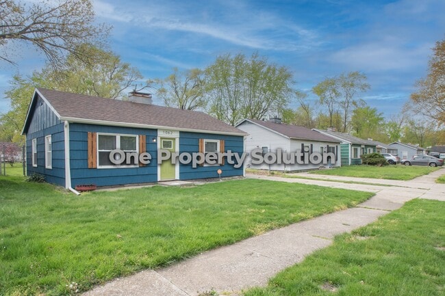 Photo - 1062 Hovey St