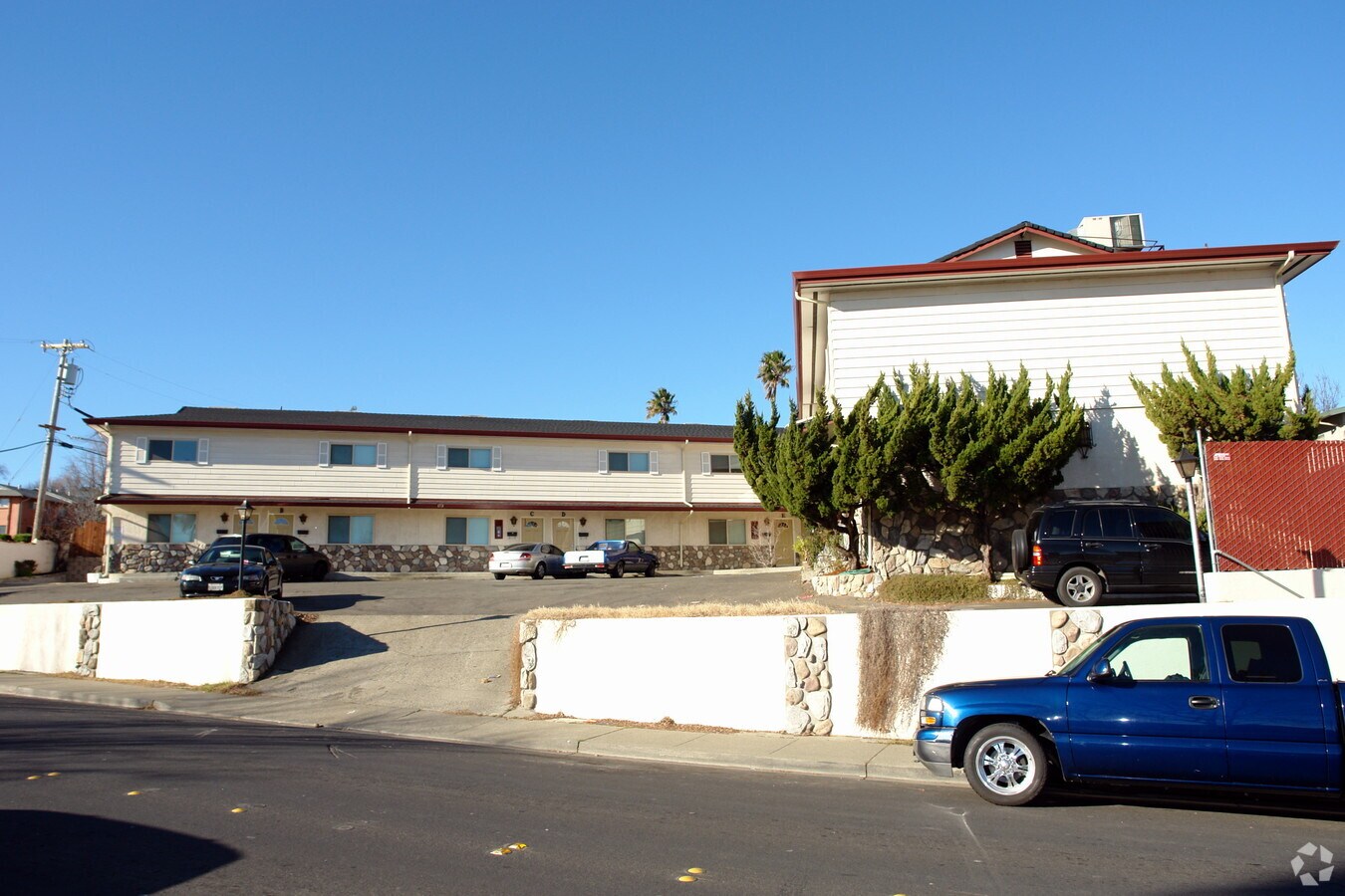 Photo - Rose Bank Apartments
