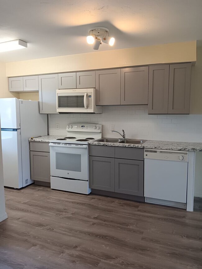 Photo - 22523 Westchester Blvd Unit 22523 Westchester Blvd 104E