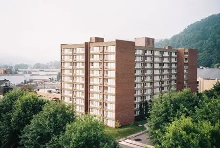 Photo - 350 Market St