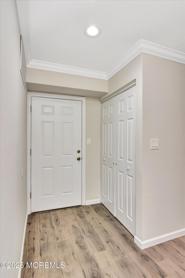 Photo - 1508 Wellington Pl